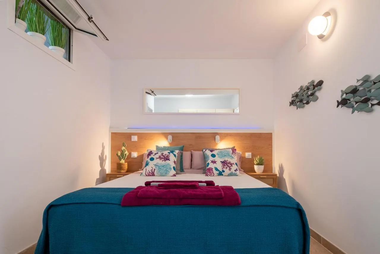 Quality And Peaceful Stay In Playa Del Ingles Spain